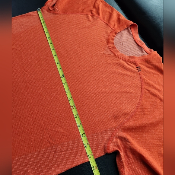 Lululemon Metal Vent Tech Orange Shirt Short Sleeve Athletic Workout Men's Large - Picture 6 of 7